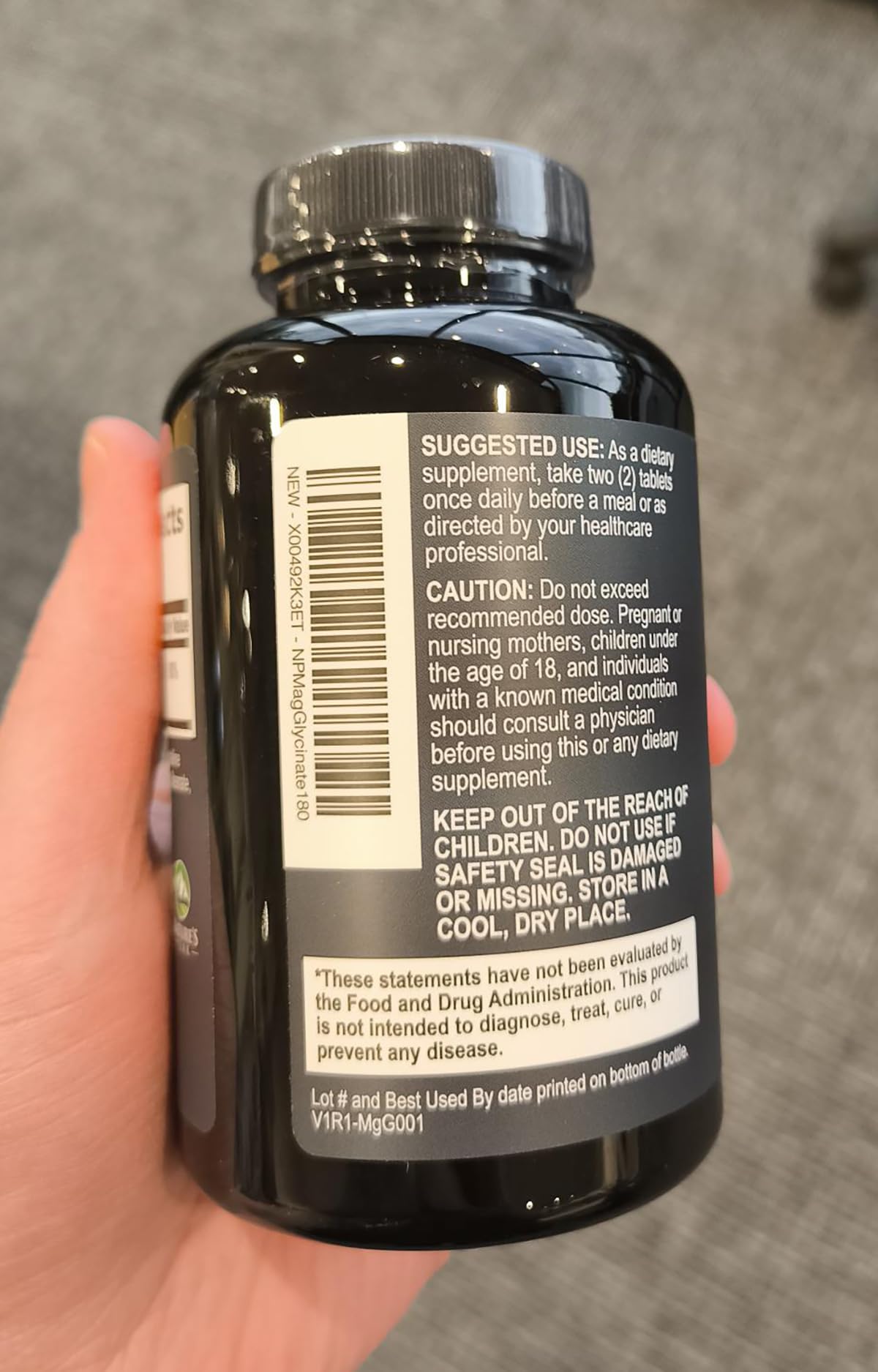 Nature's Peak Magnesium Glycinate Supplement 250mg 180 Tablets bottle with label