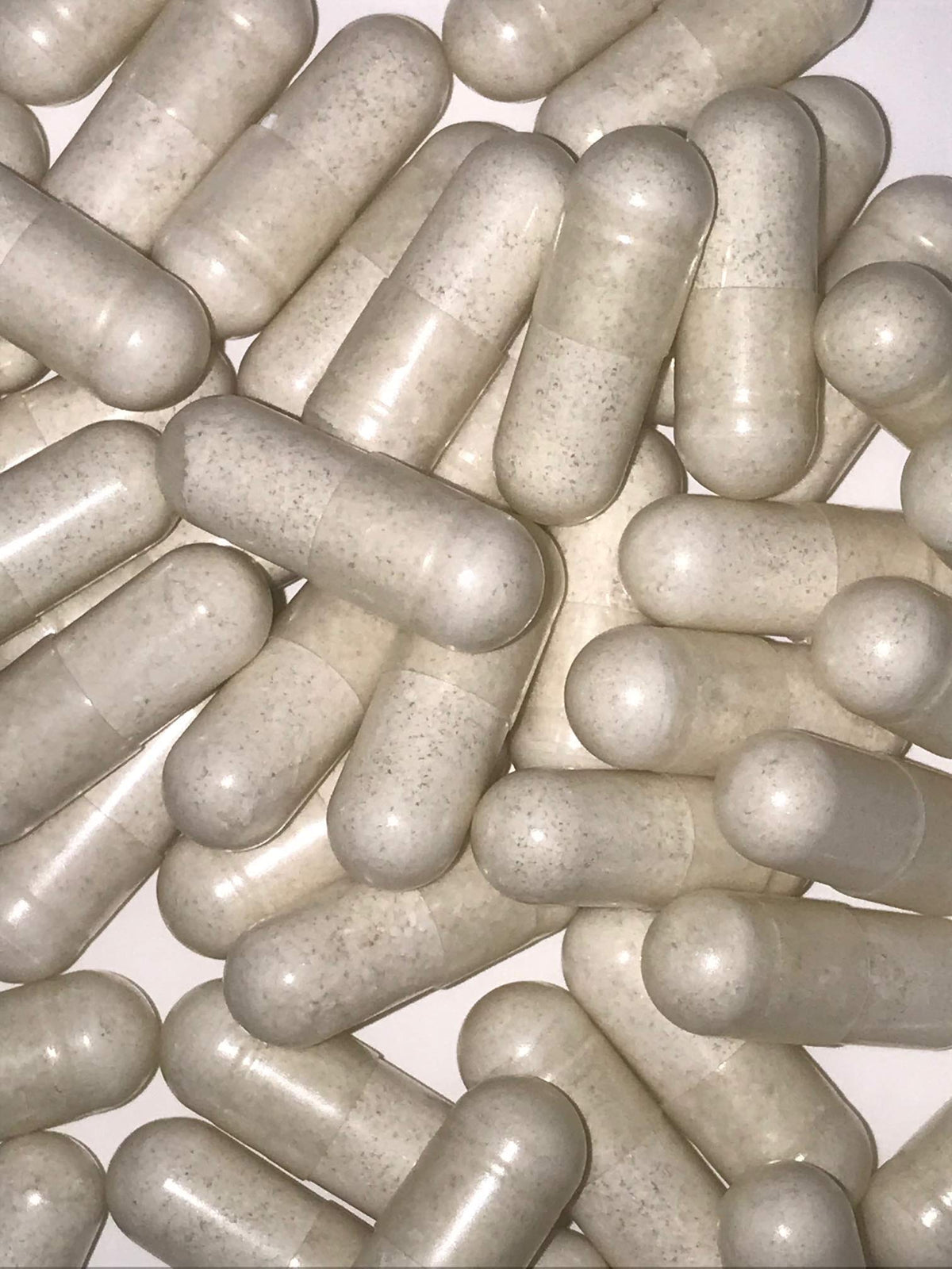 NutriCrafters support Garlic EDTA capsules lifestyle scene